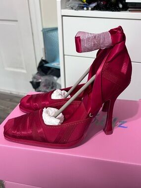Dolls Kill Sugar Thrillz - Art Form Ballet Heels in Red